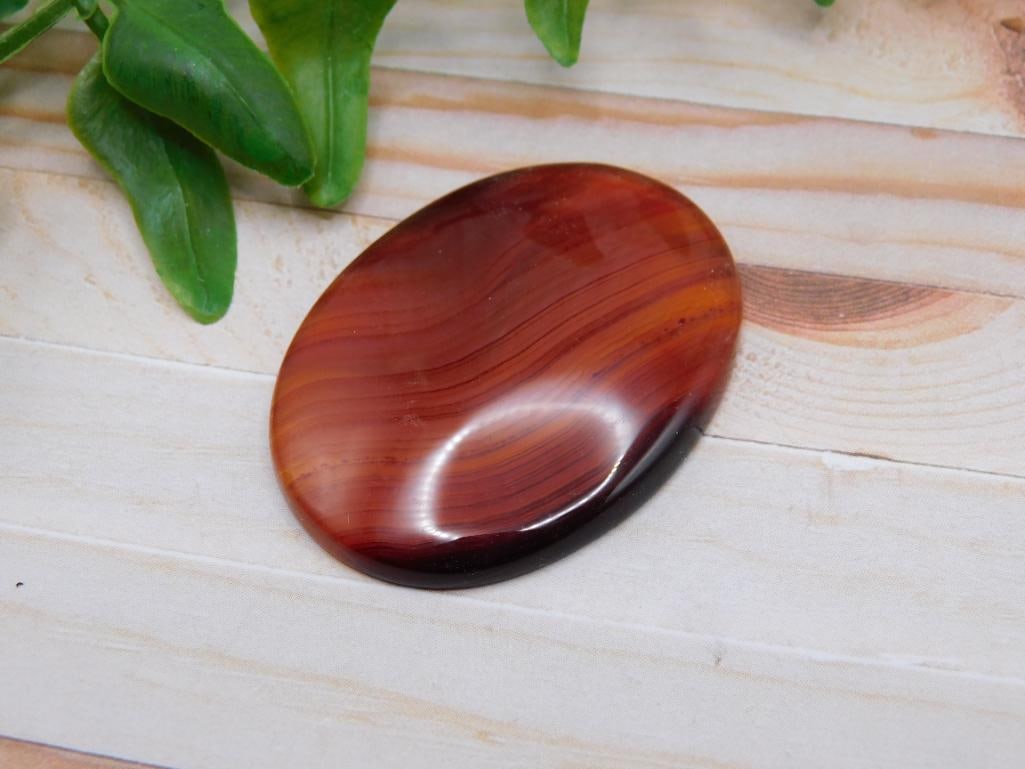 BANDED CARNELIAN CABOCHON ROCK STONE LAPIDARY SPECIMEN (1 of 2)