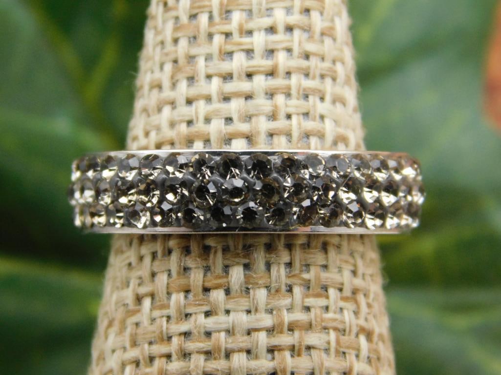 SPECIAL JEWELRY SALE! SEE PHOTOS FOR DETAILS: SPECIAL JEWELRY SALE! SEE PHOTOS FOR DETAILS - Part of our Discover Silver Lining, Crystals and Gems auction at HATMAN'S Auctions! Please see photos for measurements and condition. YES, we have in-hou