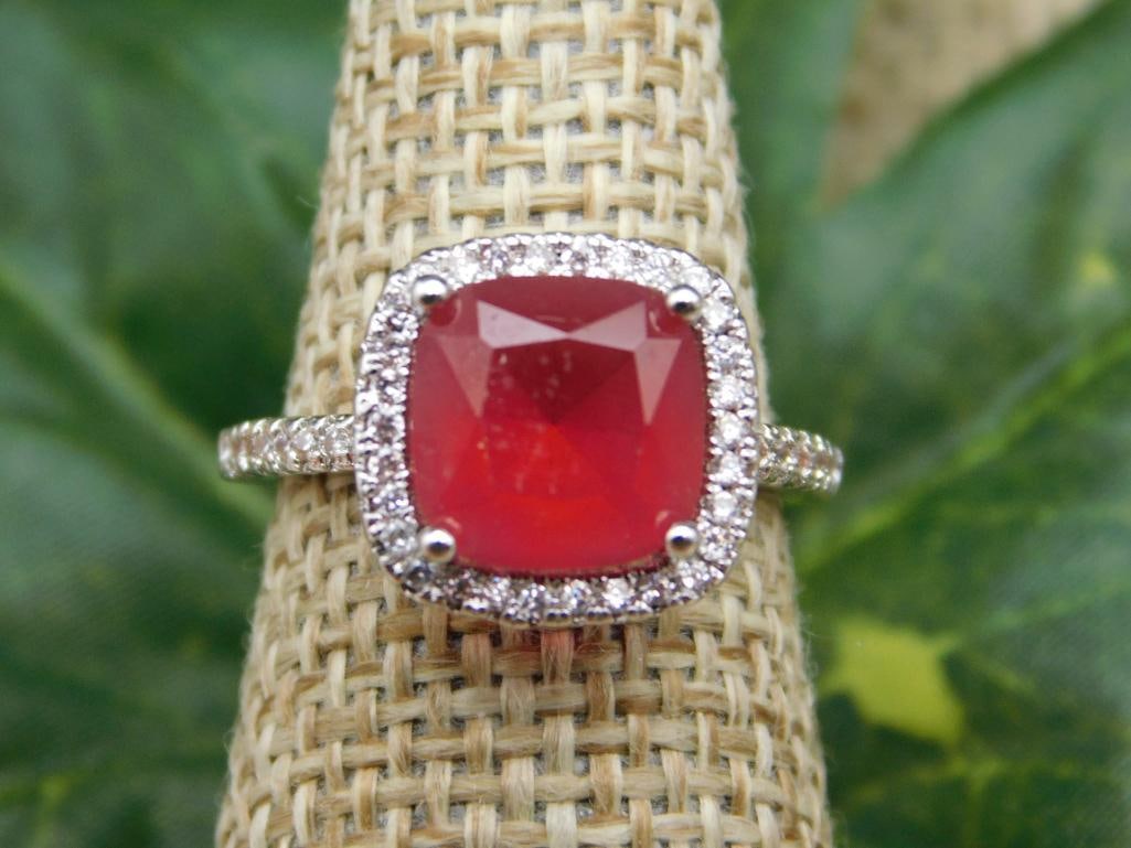 SPECIAL JEWELRY SALE! SEE PHOTOS FOR DETAILS: SPECIAL JEWELRY SALE! SEE PHOTOS FOR DETAILS - Part of our Discover Silver Lining, Crystals and Gems auction at HATMAN'S Auctions! Please see photos for measurements and condition. YES, we have in-hou