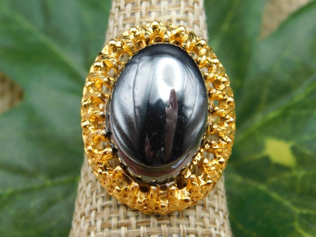 SPECIAL JEWELRY SALE! SEE PHOTOS FOR DETAILS: SPECIAL JEWELRY SALE! SEE PHOTOS FOR DETAILS - Part of our Discover Silver Lining, Crystals and Gems auction at HATMAN'S Auctions! Please see photos for measurements and condition. YES, we have in-hou