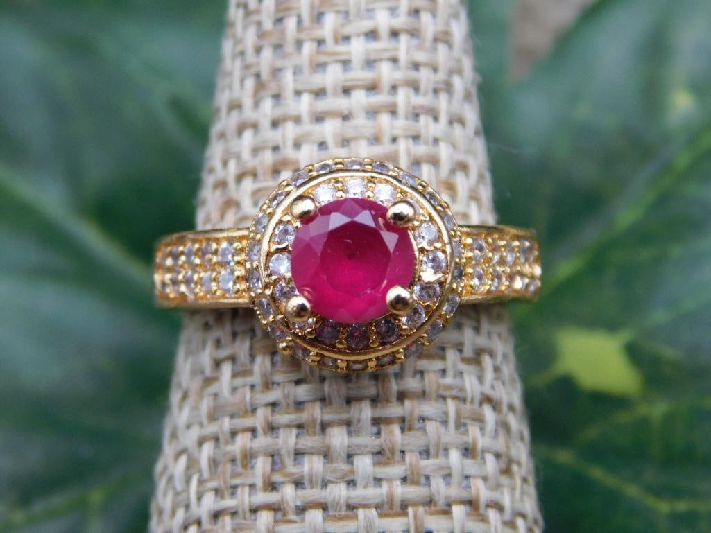 SPECIAL JEWELRY SALE! SEE PHOTOS FOR DETAILS: SPECIAL JEWELRY SALE! SEE PHOTOS FOR DETAILS - Part of our Discover Silver Lining, Crystals and Gems auction at HATMAN'S Auctions! Please see photos for measurements and condition. YES, we have in-hou