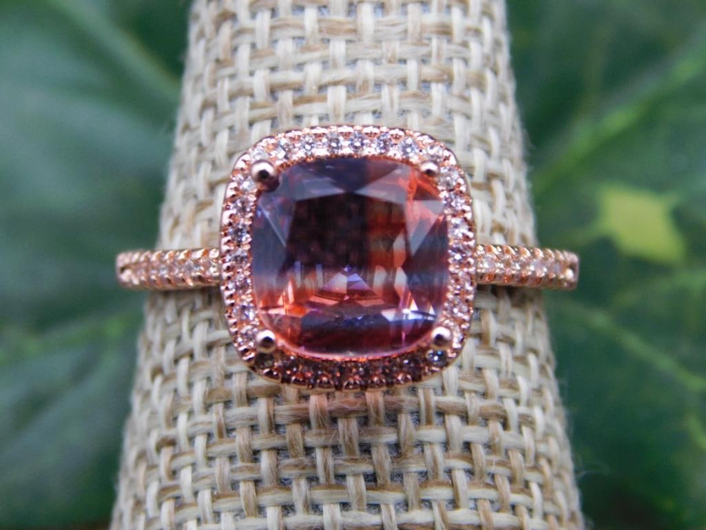 SPECIAL JEWELRY SALE! SEE PHOTOS FOR DETAILS: SPECIAL JEWELRY SALE! SEE PHOTOS FOR DETAILS - Part of our Discover Silver Lining, Crystals and Gems auction at HATMAN'S Auctions! Please see photos for measurements and condition. YES, we have in-hou