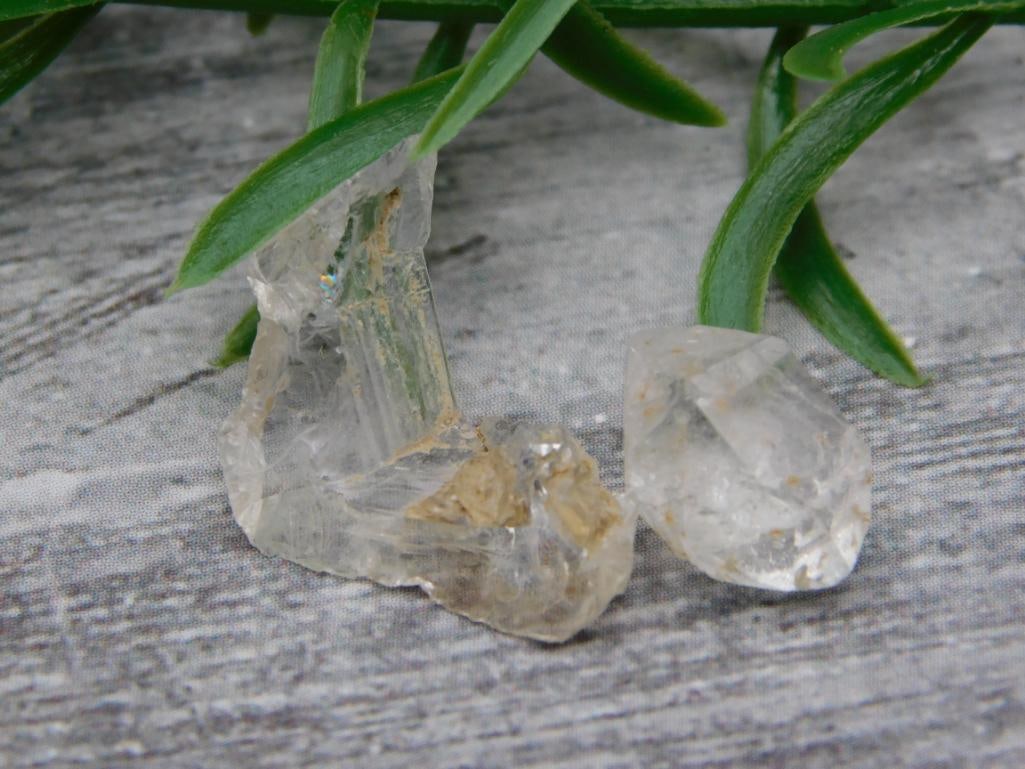 SPECIAL JEWELRY SALE! SEE PHOTOS FOR DETAILS: SPECIAL JEWELRY SALE! SEE PHOTOS FOR DETAILS - Part of our Discover Silver Lining, Crystals and Gems auction at HATMAN'S Auctions! Please see photos for measurements and condition. YES, we have