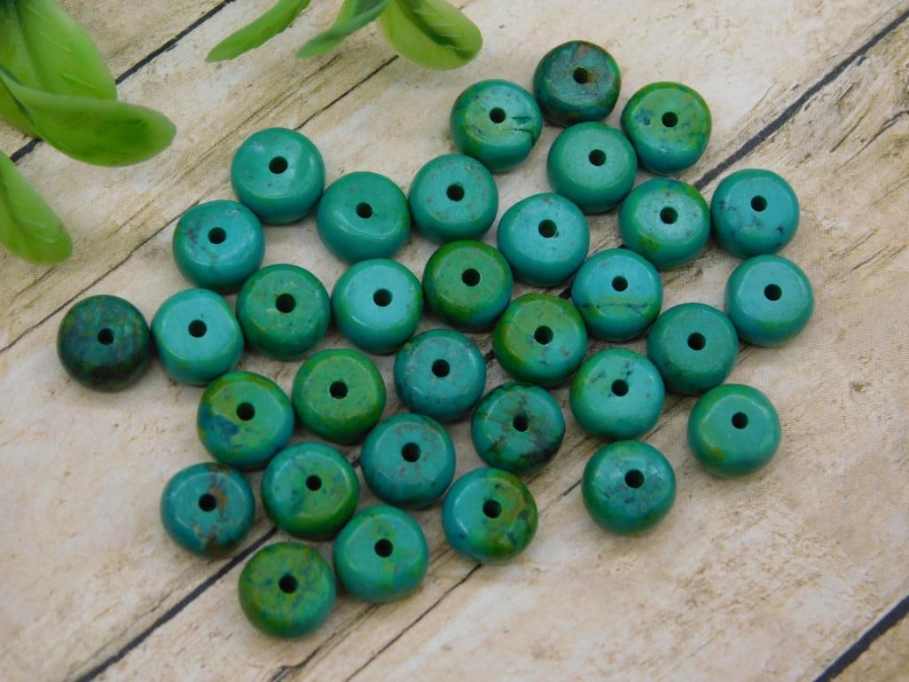GENUINE STONE BEADS: GENUINE STONE BEADS — Part of our Discover Mystic Finds, Crystals and Gems auction at HATMAN'S Auctions! Please see photos for measurements and condition. YES, we have in-house shipping! We have