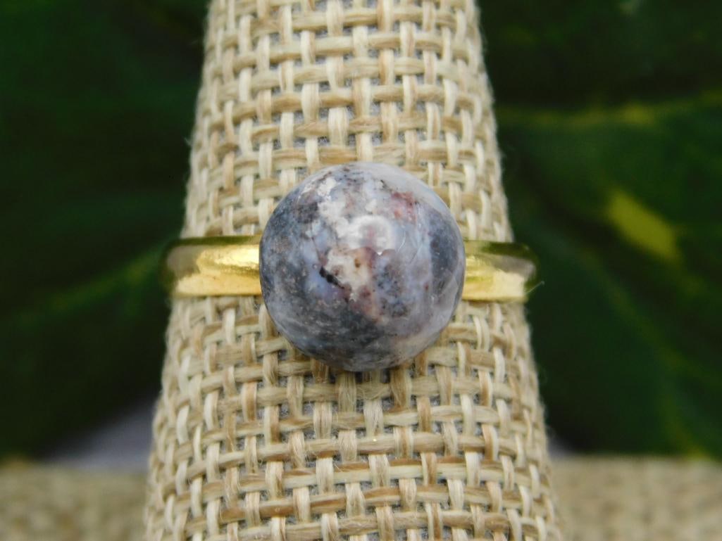 SPECIAL JEWELRY SALE! SEE PHOTOS FOR DETAILS: SPECIAL JEWELRY SALE! SEE PHOTOS FOR DETAILS - Part of our Discover Silver Lining, Crystals and Gems auction at HATMAN'S Auctions! Please see photos for measurements and condition. YES, we have in-hou