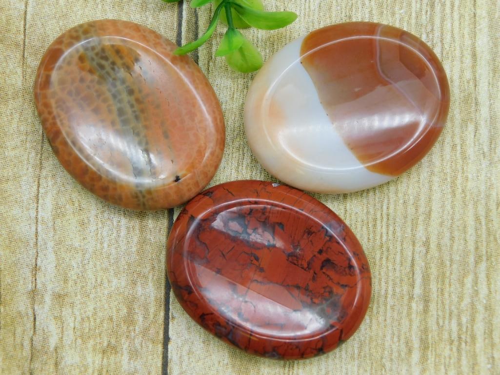 WORRY STONES ROCK STONE LAPIDARY SPECIMEN: WELCOME TO HATMAN AUCTIONS! SPECIAL NOTICE: Please see photos for measurements and descriptions. ***Yes, we have in house shipping with MANY REPEAT CUSTOMERS because of our streamlined service.