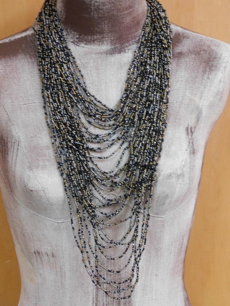 SEED BEAD NECKLACE ROCK STONE LAPIDARY SPECIMEN: WELCOME TO HATMAN AUCTIONS! SPECIAL NOTICE: Please see photos for measurements and descriptions. ***Yes, we have in house shipping with MANY REPEAT CUSTOMERS because of our streamlined service.