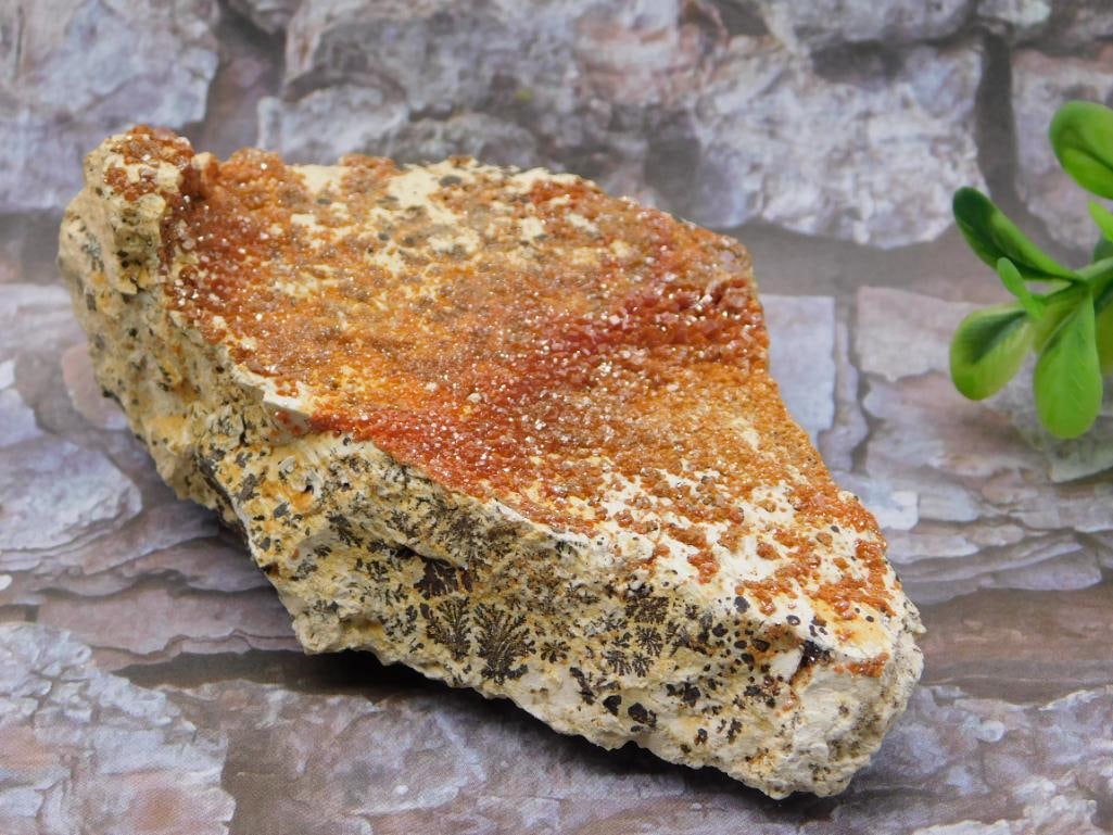 VANADINITE ROCK STONE LAPIDARY SPECIMEN: WELCOME TO HATMAN AUCTIONS! SPECIAL NOTICE: Please see photos for measurements and descriptions. ***Yes, we have in house shipping with MANY REPEAT CUSTOMERS because of our streamlined service.