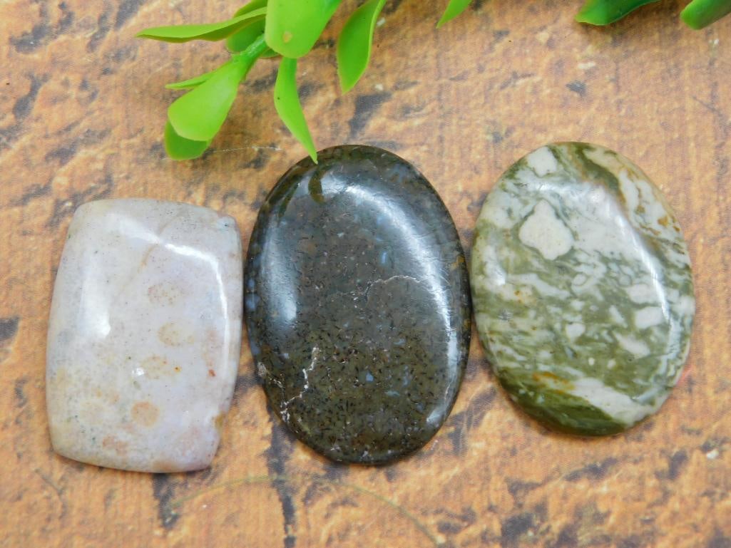 CABOCHONS ROCK STONE LAPIDARY SPECIMEN: WELCOME TO HATMAN AUCTIONS! SPECIAL NOTICE: Please see photos for measurements and descriptions. ***Yes, we have in house shipping with MANY REPEAT CUSTOMERS because of our streamlined service. ****We