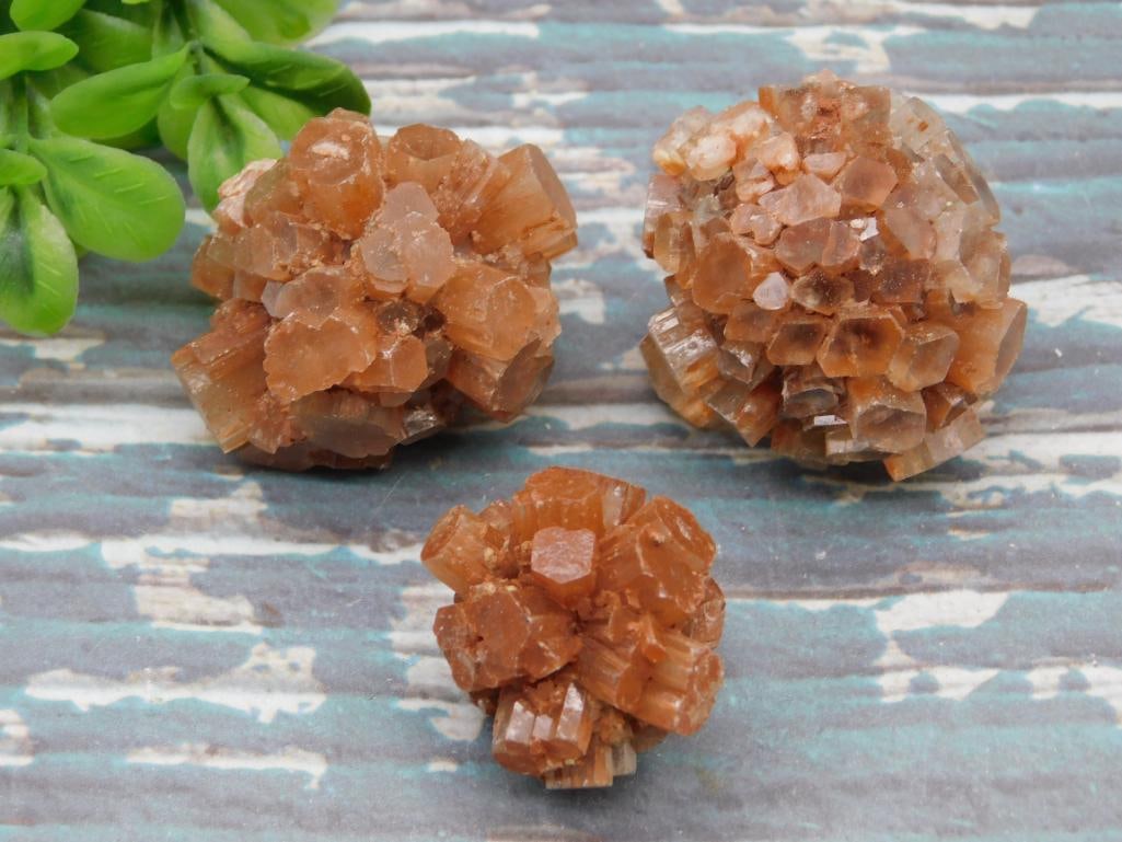 ARAGONITE ROCK STONE LAPIDARY SPECIMEN (1 of 2)