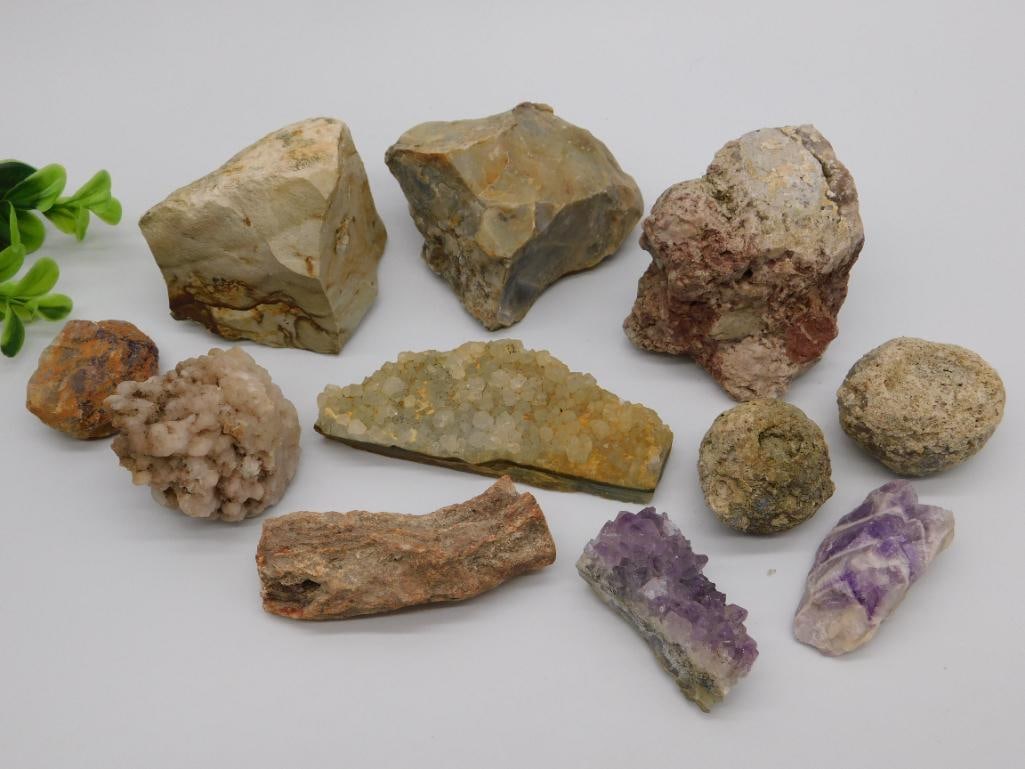 MIXED ROUGH ROCK STONE LAPIDARY SPECIMEN: MIXED ROUGH ROCK STONE LAPIDARY SPECIMEN