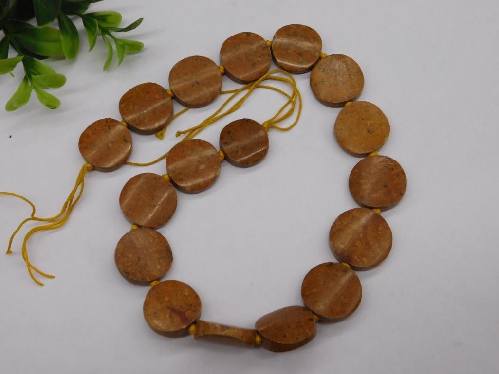 STONE BEADS ROCK STONE LAPIDARY SPECIMEN: STONE BEADS ROCK STONE LAPIDARY SPECIMEN