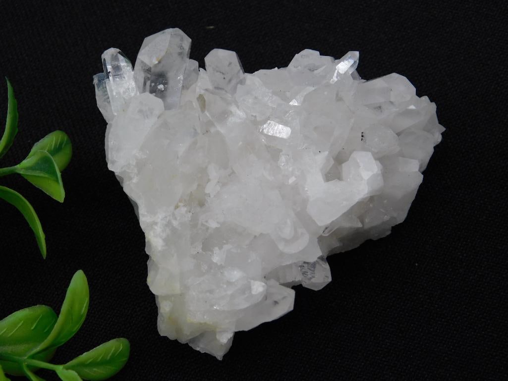 Quartz Crystal Cluster Rock Stone Lapidary Specimen: Quartz Crystal Cluster Rock Stone Lapidary Specimen