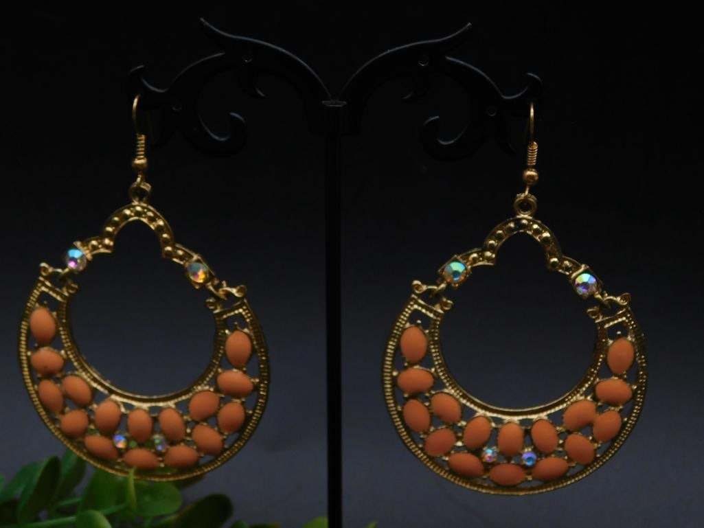 Gold-Toned Earrings with Orange Beads and Rhinestones: Gold-Toned Earrings with Orange Beads and Rhinestones