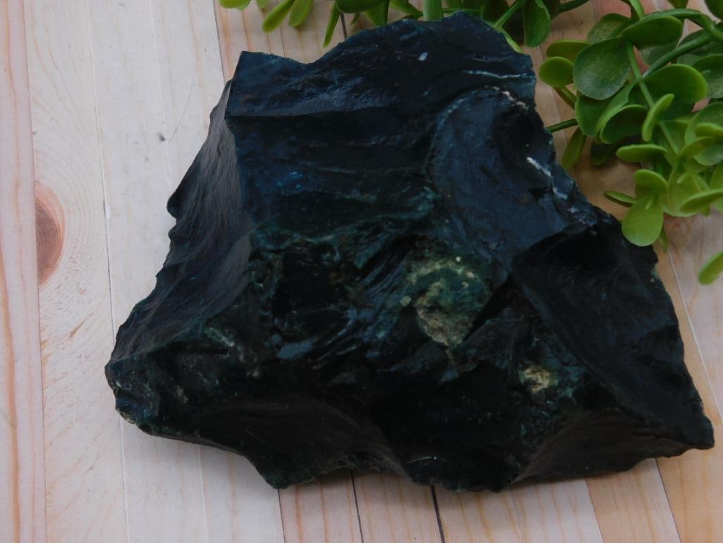 Bloodstone Rock Stone Lapidary Specimen: Bloodstone Rock Stone Lapidary Specimen