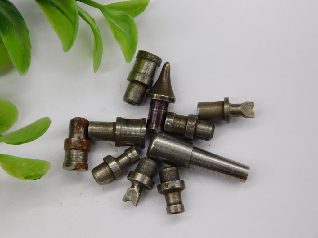 VINTAGE WATCHMAKER WATCHMAKING STUMP TOOLS 3085: Includes a mix of metal stump tools of varying shapes and sizes. Suitable for industrial applications or watchmaking projects requiring precision components. Made from durable metal materials for long