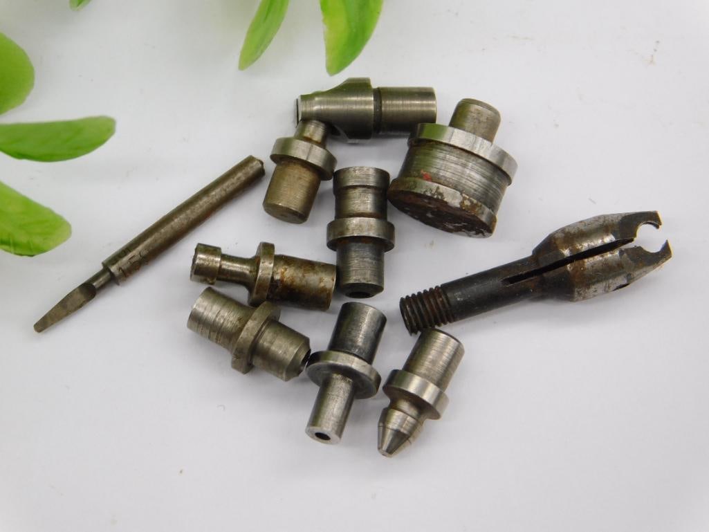 VINTAGE WATCHMAKER WATCHMAKING STUMP TOOLS 3103: Includes a mix of metal stump tools of varying shapes and sizes. Suitable for industrial applications or watchmaking projects requiring precision components. Made from durable metal materials for long