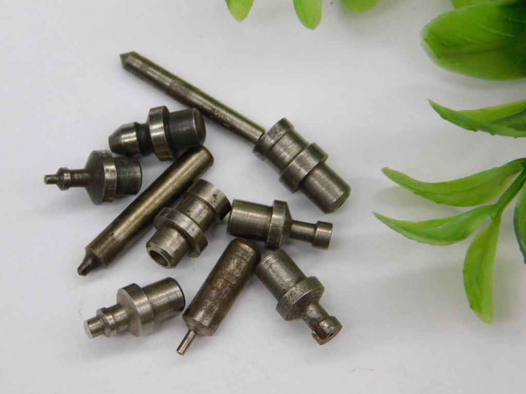 VINTAGE WATCHMAKER WATCHMAKING STUMP TOOLS 3156: Includes a mix of metal stump tools of varying shapes and sizes. Suitable for industrial applications or watchmaking projects requiring precision components. Made from durable metal materials for long