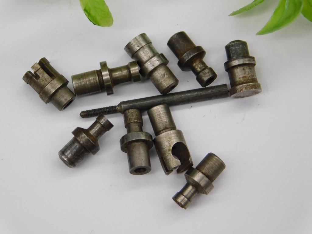 VINTAGE WATCHMAKER WATCHMAKING STUMP TOOLS 3196: Includes a mix of metal stump tools of varying shapes and sizes. Suitable for industrial applications or watchmaking projects requiring precision components. Made from durable metal materials for long