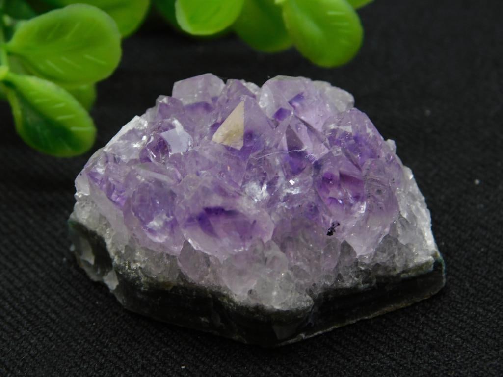 AMETHYST ROCK STONE LAPIDARY SPECIMEN: AMETHYST ROCK STONE LAPIDARY SPECIMEN - Part of our Discover Golden Attic, Crystals and Gems auction at HATMAN'S Auctions! Please see photos for measurements and condition. YES, we have in-house shipp