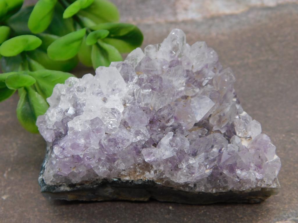 AMETHYST ROCK STONE LAPIDARY SPECIMEN: AMETHYST ROCK STONE LAPIDARY SPECIMEN - Part of our Discover Golden Attic, Crystals and Gems auction at HATMAN'S Auctions! Please see photos for measurements and condition. YES, we have in-house shipp