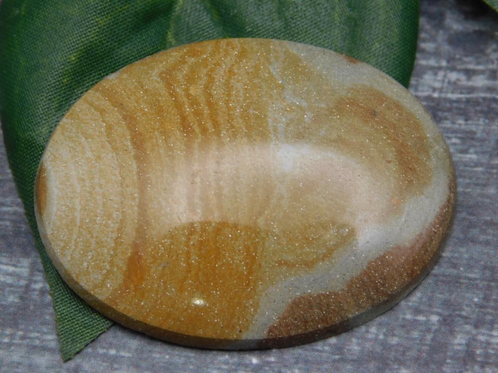 SPECIAL JEWELRY SALE! SEE PHOTOS FOR DETAILS: SPECIAL JEWELRY SALE! SEE PHOTOS FOR DETAILS - Part of our Discover Twilight Bazaar, Crystals and Gems auction at HATMAN'S Auctions! Please see photos for measurements and condition. YES, we have in-h
