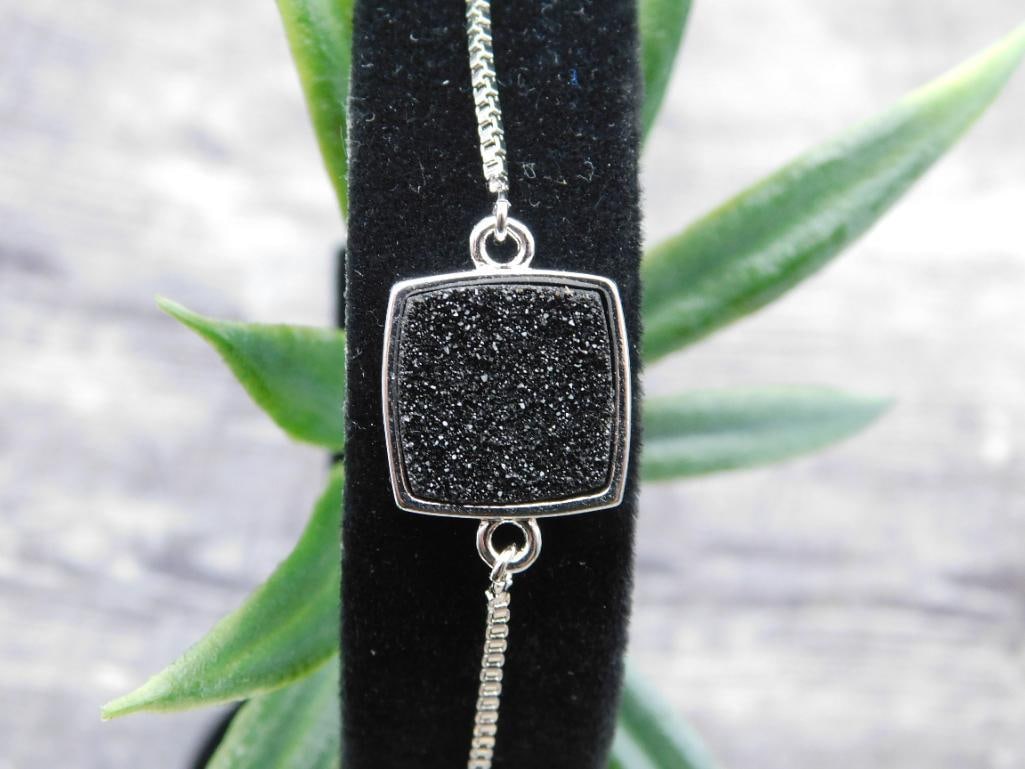 SPECIAL JEWELRY SALE! SEE PHOTOS FOR DETAILS: SPECIAL JEWELRY SALE! SEE PHOTOS FOR DETAILS - Authentic estate find offered in our online auction. Perfect for collectors, resellers, and enthusiasts of vintage, antiques, minerals, rocks, crystals, 