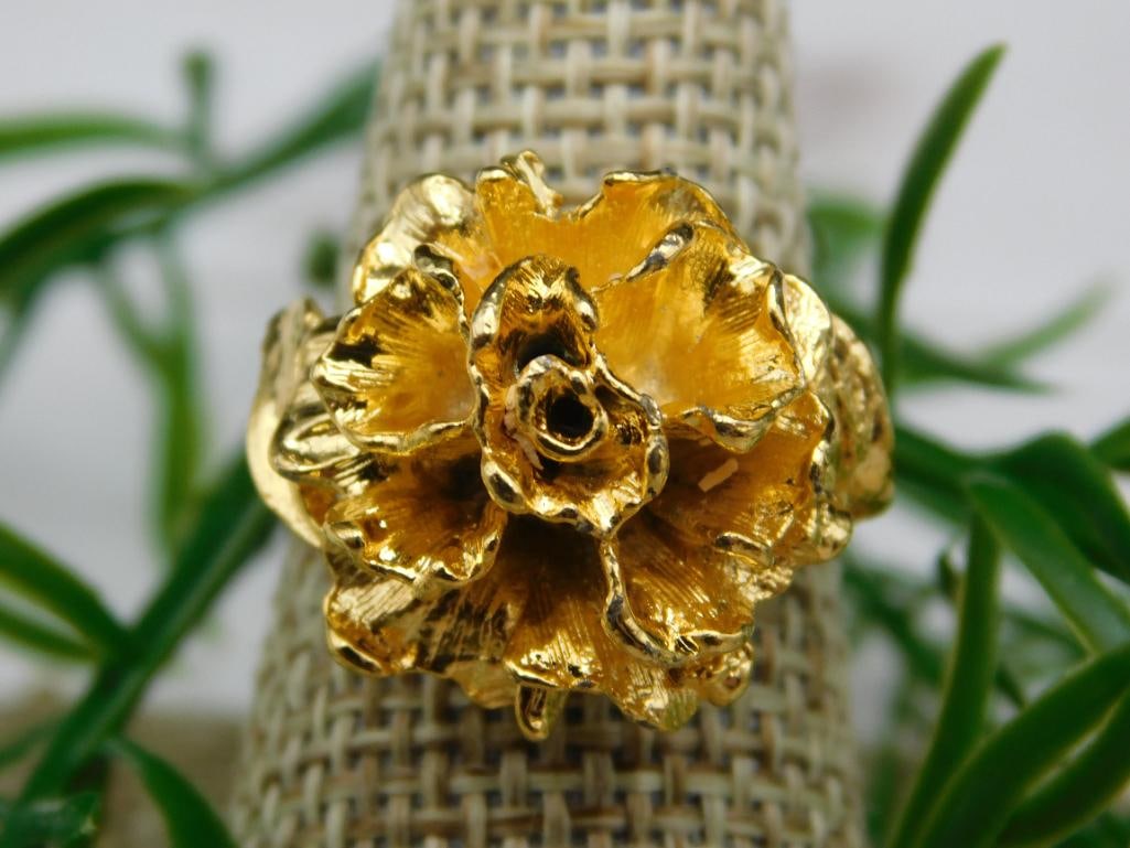 FLOWER RING - 4