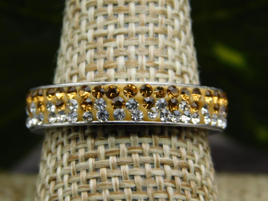 GENUINE STONE RING SIZE 9: GENUINE STONE RING SIZE 9 - Part of our Discover Twilight Bazaar, Crystals and Gems auction at HATMAN'S Auctions! Please see photos for measurements and condition. YES, we have in-house shipping! We h