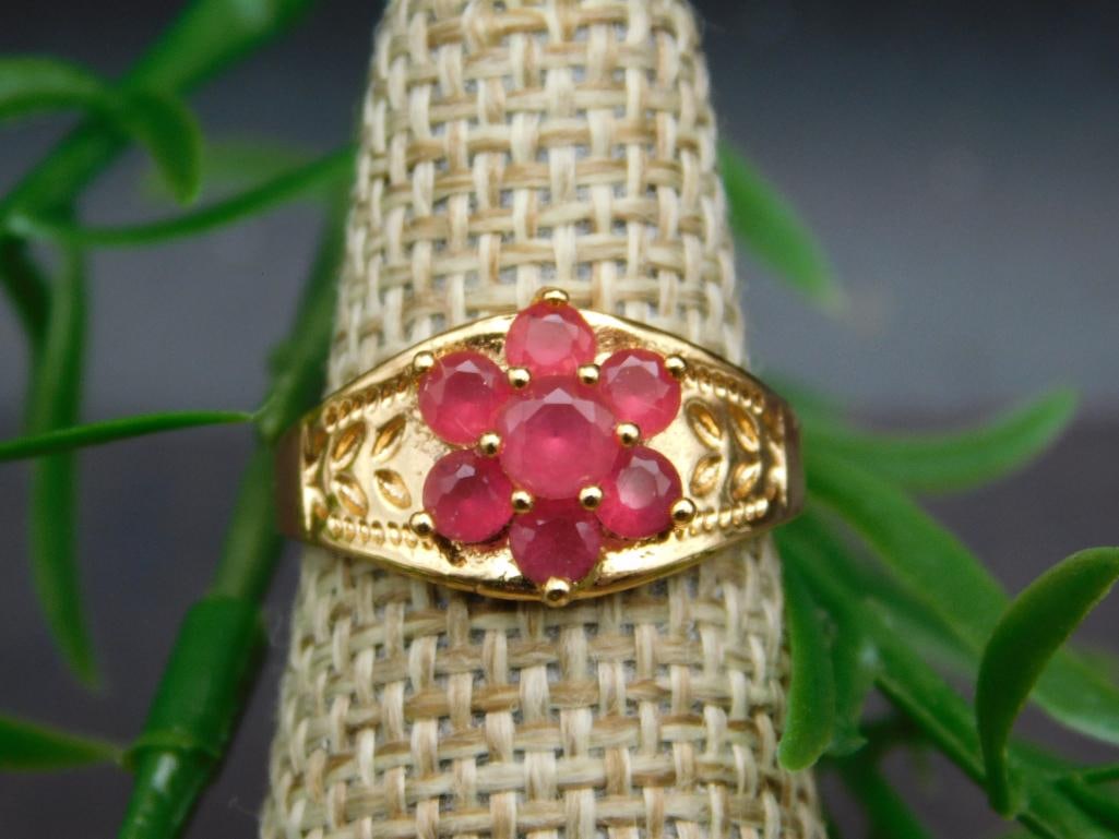 GENUINE STONE RING SIZE 5: GENUINE STONE RING SIZE 5 - Part of our Discover Twilight Bazaar, Crystals and Gems auction at HATMAN'S Auctions! Please see photos for measurements and condition. YES, we have in-house shipping! We