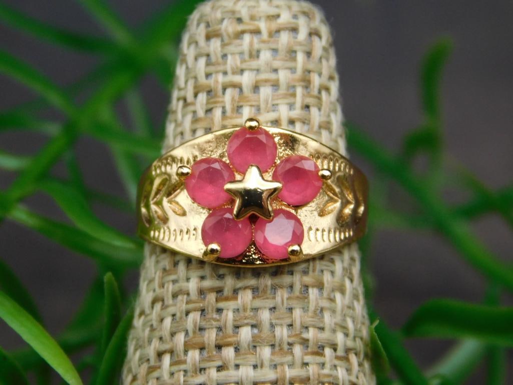 SPECIAL JEWELRY SALE! SEE PHOTOS FOR DETAILS: SPECIAL JEWELRY SALE! SEE PHOTOS FOR DETAILS - Part of our Discover Twilight Bazaar, Crystals and Gems auction at HATMAN'S Auctions! Please see photos for measurements and condition. YES, we have in-h