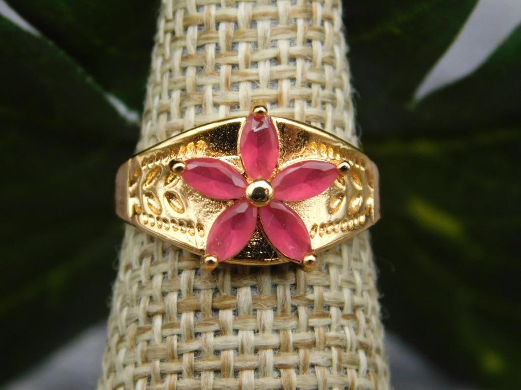 SPECIAL JEWELRY SALE! SEE PHOTOS FOR DETAILS: SPECIAL JEWELRY SALE! SEE PHOTOS FOR DETAILS - Part of our Discover Twilight Bazaar, Crystals and Gems auction at HATMAN'S Auctions! Please see photos for measurements and condition. YES, we have in-h
