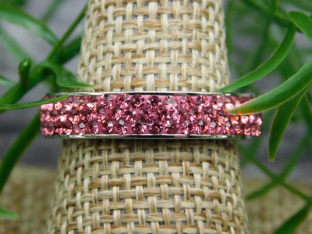 SPECIAL JEWELRY SALE! SEE PHOTOS FOR DETAILS: SPECIAL JEWELRY SALE! SEE PHOTOS FOR DETAILS - Part of our Discover Twilight Bazaar, Crystals and Gems auction at HATMAN'S Auctions! Please see photos for measurements and condition. YES, we have in-h