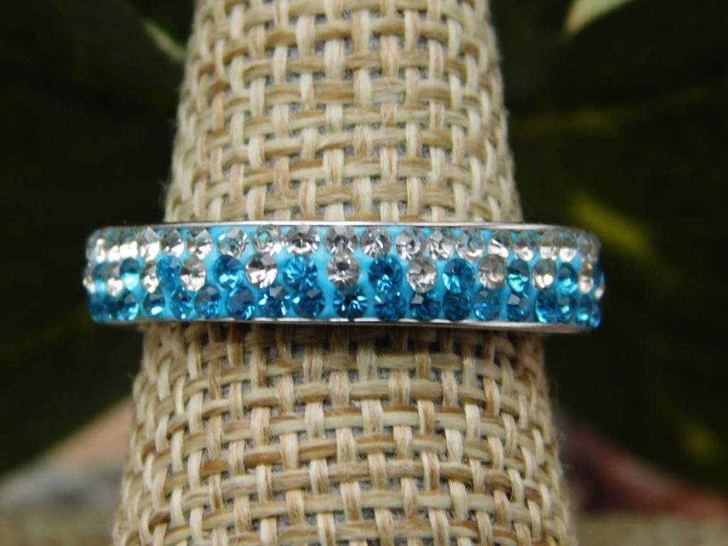 SPECIAL JEWELRY SALE! SEE PHOTOS FOR DETAILS: SPECIAL JEWELRY SALE! SEE PHOTOS FOR DETAILS - Part of our Discover Twilight Bazaar, Crystals and Gems auction at HATMAN'S Auctions! Please see photos for measurements and condition. YES, we have in-h