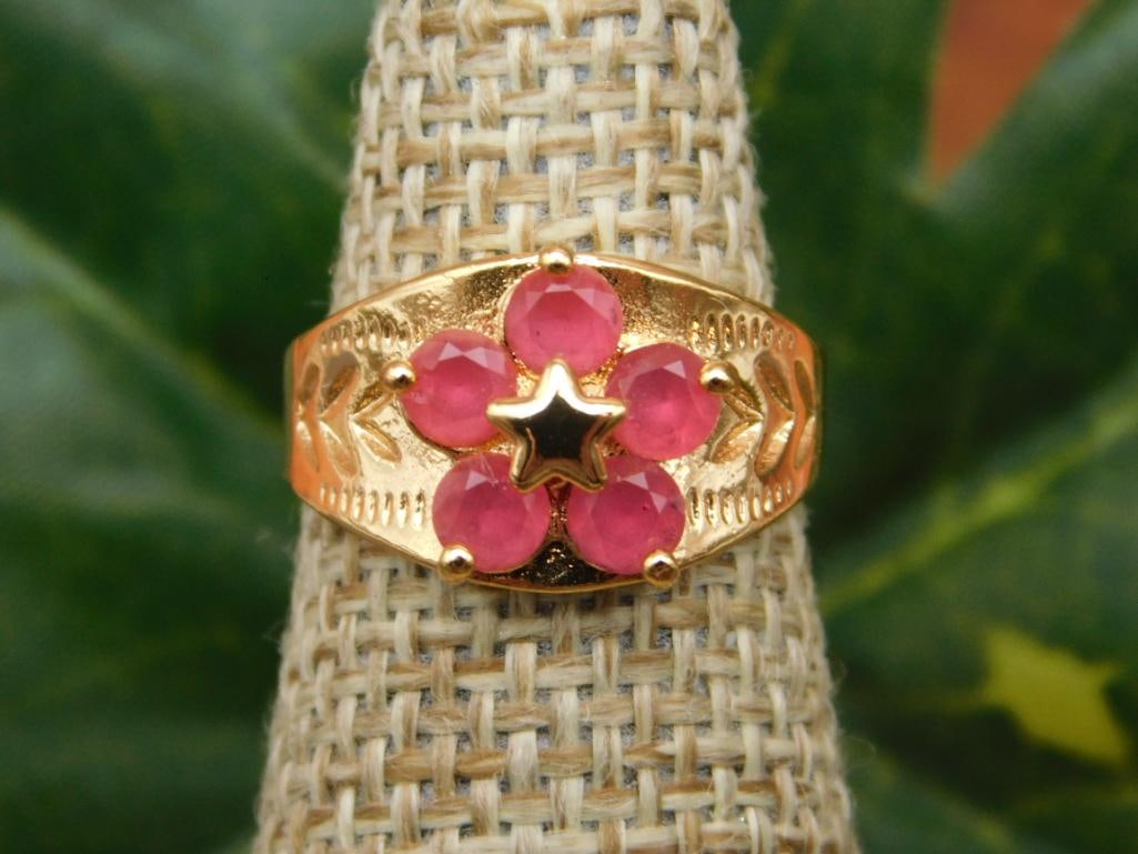 SPECIAL JEWELRY SALE! SEE PHOTOS FOR DETAILS: SPECIAL JEWELRY SALE! SEE PHOTOS FOR DETAILS - Part of our Discover Silver Lining, Crystals and Gems auction at HATMAN'S Auctions! Please see photos for measurements and condition. YES, we have in-hou