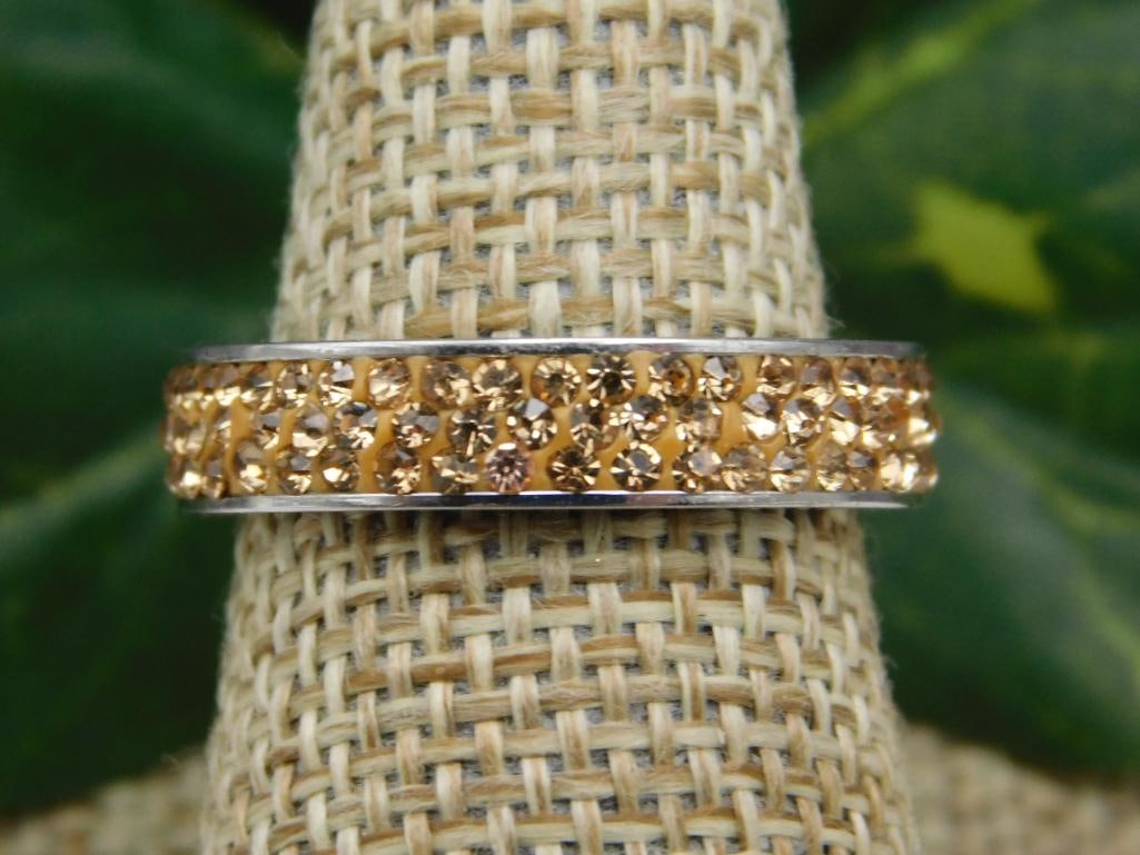 SPECIAL JEWELRY SALE! SEE PHOTOS FOR DETAILS: SPECIAL JEWELRY SALE! SEE PHOTOS FOR DETAILS - Part of our Discover Silver Lining, Crystals and Gems auction at HATMAN'S Auctions! Please see photos for measurements and condition. YES, we have in-hou