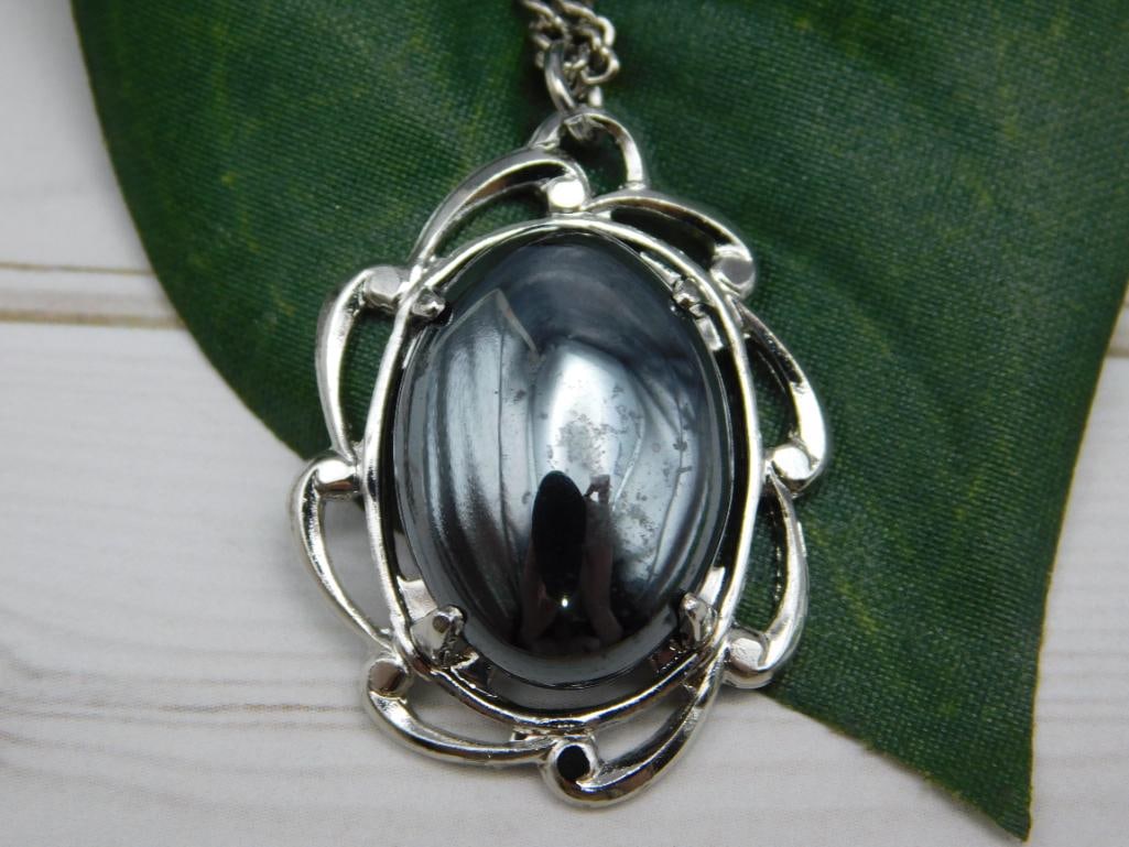SPECIAL JEWELRY SALE! SEE PHOTOS FOR DETAILS: SPECIAL JEWELRY SALE! SEE PHOTOS FOR DETAILS - Authentic estate find offered in our online auction. Perfect for collectors, resellers, and enthusiasts of vintage, antiques, minerals, rocks, crystals, 