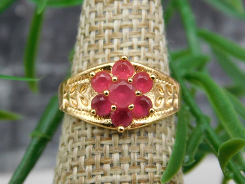 SPECIAL JEWELRY SALE! SEE PHOTOS FOR DETAILS: SPECIAL JEWELRY SALE! SEE PHOTOS FOR DETAILS - Part of our Discover Silver Lining, Crystals and Gems auction at HATMAN'S Auctions! Please see photos for measurements and condition. YES, we have in-hou