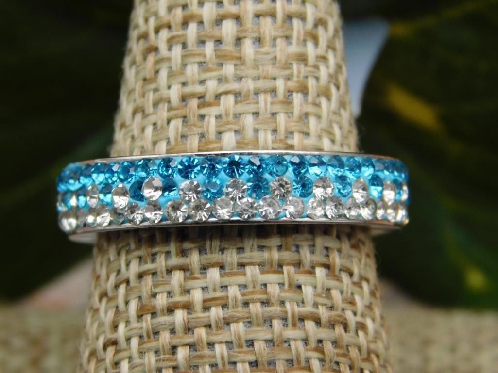 SPECIAL JEWELRY SALE! SEE PHOTOS FOR DETAILS: SPECIAL JEWELRY SALE! SEE PHOTOS FOR DETAILS - Part of our Discover Silver Lining, Crystals and Gems auction at HATMAN'S Auctions! Please see photos for measurements and condition. YES, we have in-hou