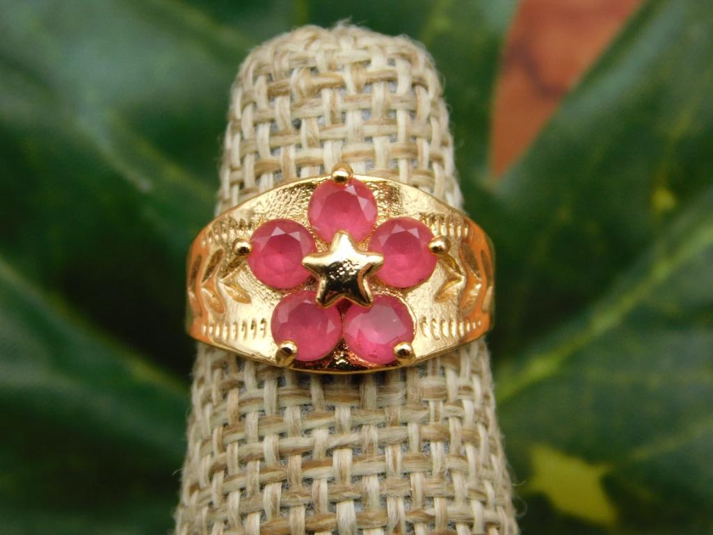 SPECIAL JEWELRY SALE! SEE PHOTOS FOR DETAILS: SPECIAL JEWELRY SALE! SEE PHOTOS FOR DETAILS - Part of our Discover Silver Lining, Crystals and Gems auction at HATMAN'S Auctions! Please see photos for measurements and condition. YES, we have in-hou