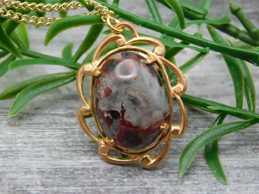 SPECIAL JEWELRY SALE! SEE PHOTOS FOR DETAILS: SPECIAL JEWELRY SALE! SEE PHOTOS FOR DETAILS - Authentic estate find offered in our online auction. Perfect for collectors, resellers, and enthusiasts of vintage, antiques, minerals, rocks, crystals, 