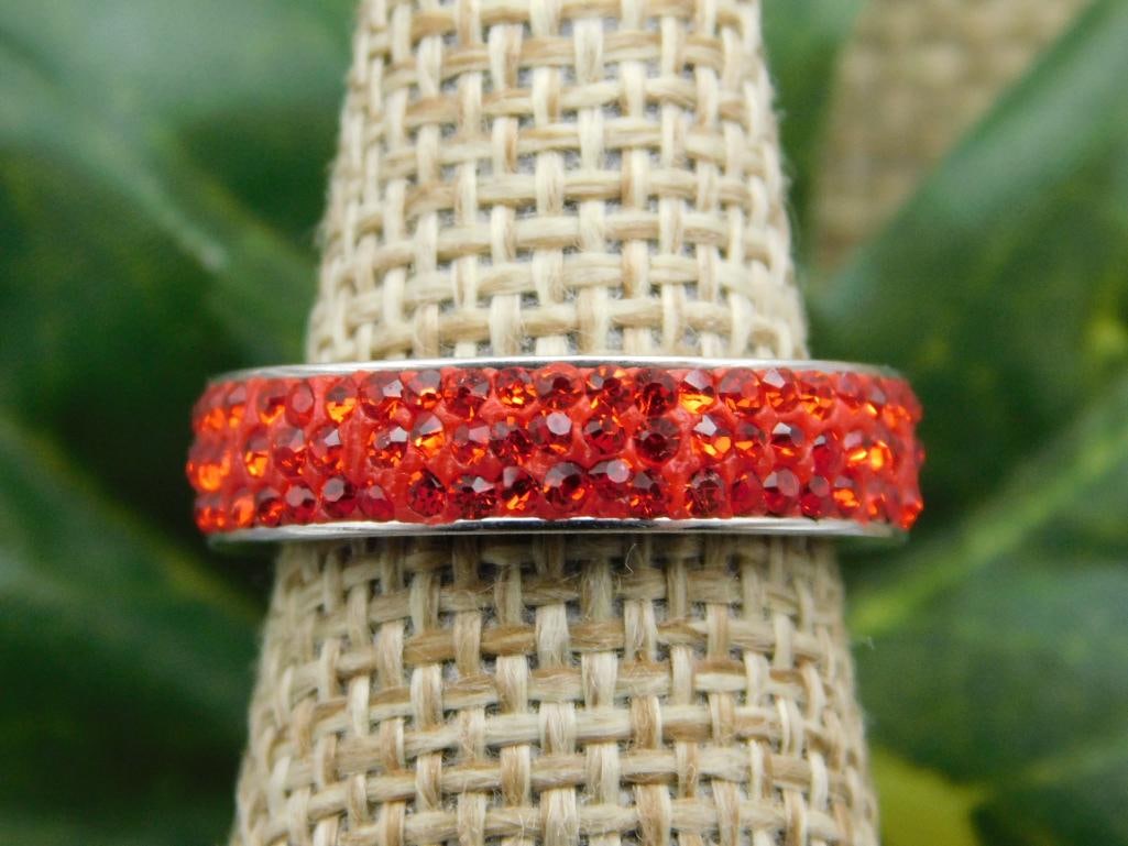 SPECIAL JEWELRY SALE! SEE PHOTOS FOR DETAILS: SPECIAL JEWELRY SALE! SEE PHOTOS FOR DETAILS - Part of our Discover Silver Lining, Crystals and Gems auction at HATMAN'S Auctions! Please see photos for measurements and condition. YES, we have in-hou