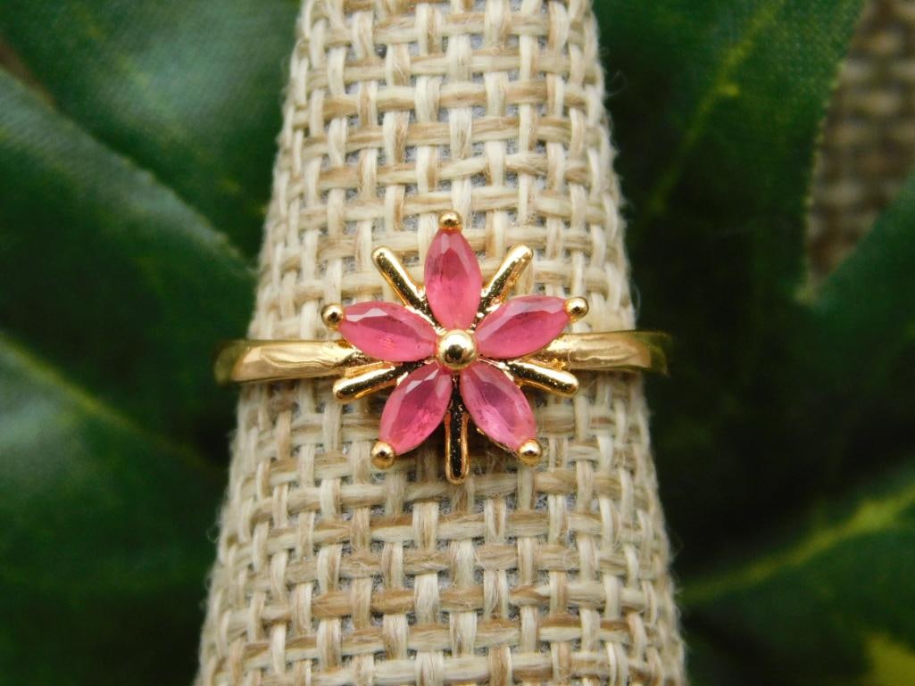 SPECIAL JEWELRY SALE! SEE PHOTOS FOR DETAILS: SPECIAL JEWELRY SALE! SEE PHOTOS FOR DETAILS - Part of our Discover Silver Lining, Crystals and Gems auction at HATMAN'S Auctions! Please see photos for measurements and condition. YES, we have in-hou