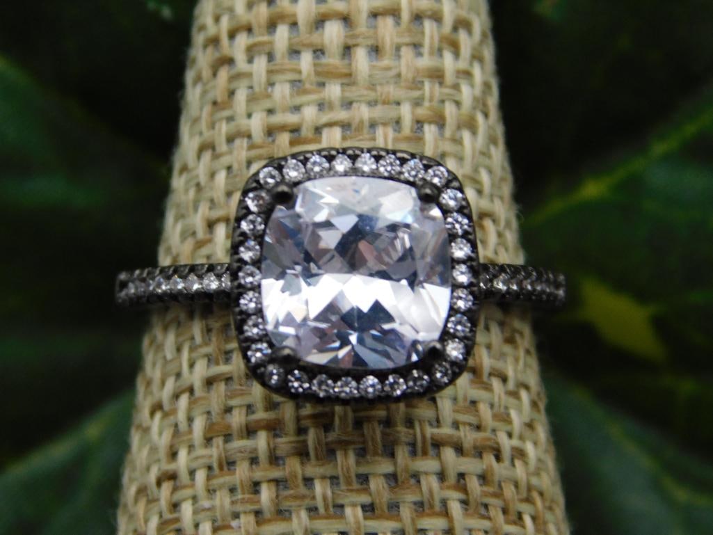 SPECIAL JEWELRY SALE! SEE PHOTOS FOR DETAILS: SPECIAL JEWELRY SALE! SEE PHOTOS FOR DETAILS - Part of our Discover Silver Lining, Crystals and Gems auction at HATMAN'S Auctions! Please see photos for measurements and condition. YES, we have in-hou
