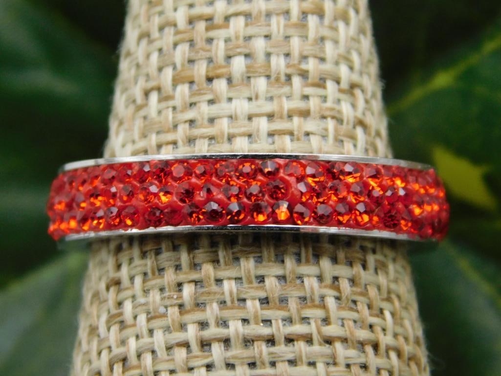 SPECIAL JEWELRY SALE! SEE PHOTOS FOR DETAILS: SPECIAL JEWELRY SALE! SEE PHOTOS FOR DETAILS - Part of our Discover Silver Lining, Crystals and Gems auction at HATMAN'S Auctions! Please see photos for measurements and condition. YES, we have in-hou