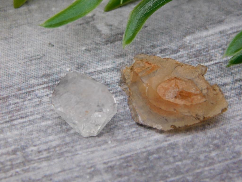 HERKIMER DIAMOND ROCK STONE LAPIDARY SPECIMEN: HERKIMER DIAMOND ROCK STONE LAPIDARY SPECIMEN - Authentic estate find offered in our online auction. Perfect for collectors, resellers, and enthusiasts of vintage, antiques, minerals, rocks, crystals,