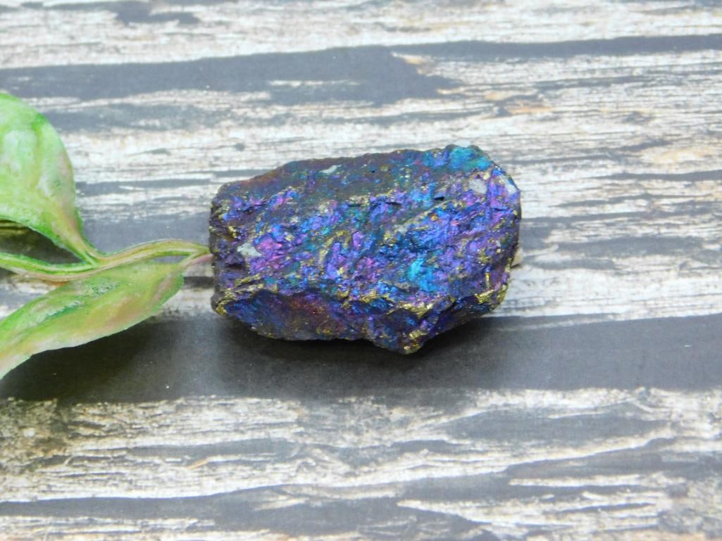 PEACOCK ORE ROCK STONE LAPIDARY SPECIMEN: PEACOCK ORE ROCK STONE LAPIDARY SPECIMEN - Authentic estate find offered in our online auction. Perfect for collectors, resellers, and enthusiasts of vintage, antiques, minerals, rocks, crystals, jewe