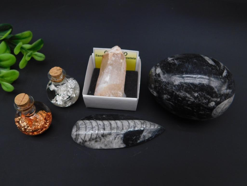 MIXED LOT ROCK STONE LAPIDARY SPECIMEN: MIXED LOT ROCK STONE LAPIDARY SPECIMEN - Authentic estate find offered in our online auction. Perfect for collectors, resellers, and enthusiasts of vintage, antiques, minerals, rocks, crystals, jewelr