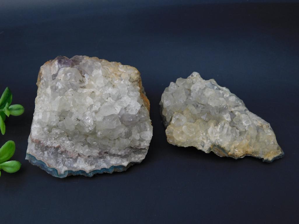 AMETHYST ROCK STONE LAPIDARY SPECIMEN: AMETHYST ROCK STONE LAPIDARY SPECIMEN - Authentic estate find offered in our online auction. Perfect for collectors, resellers, and enthusiasts of vintage, antiques, minerals, rocks, crystals, jewelry