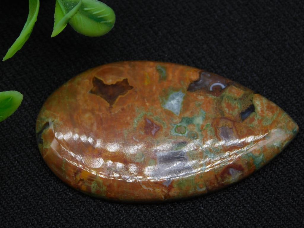 RHYOLITE CABOCHON ROCK STONE LAPIDARY SPECIMEN: RHYOLITE CABOCHON ROCK STONE LAPIDARY SPECIMEN - Authentic estate find offered in our online auction. Perfect for collectors, resellers, and enthusiasts of vintage, antiques, minerals, rocks,